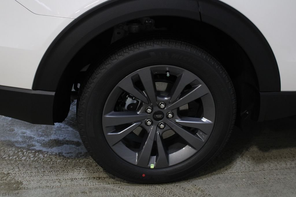 2026 Ford Explorer Active - Photo 27