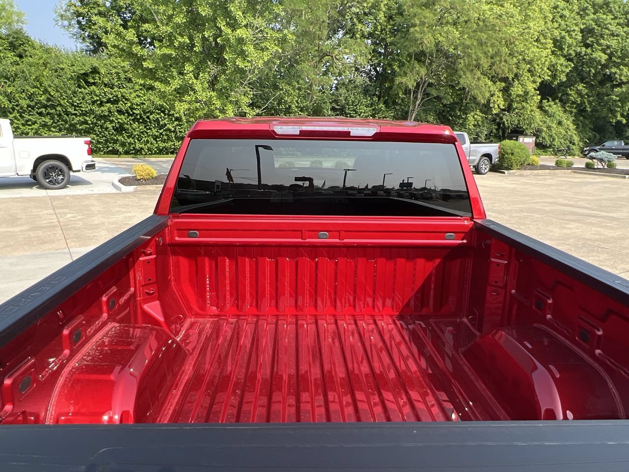 Used 2023 Radiant Red Tintcoat Chevrolet RST image 26