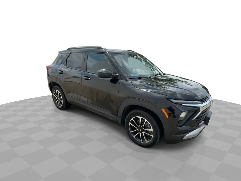 Certified Used 2024 Mosaic Black Metallic Chevrolet LT image 2