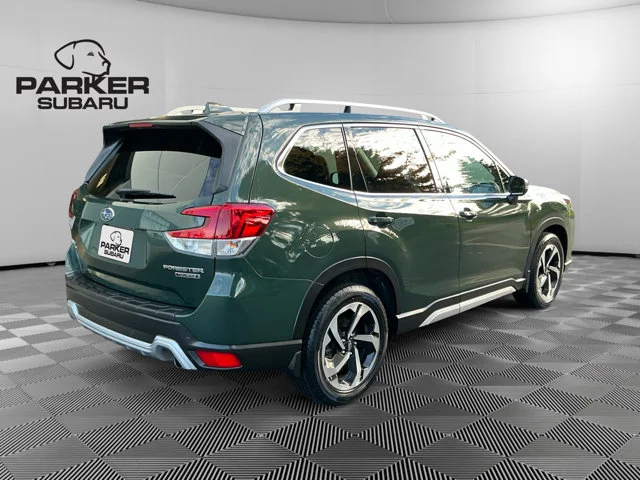 Used 2023 Cascade Green Silica Subaru Touring image 5