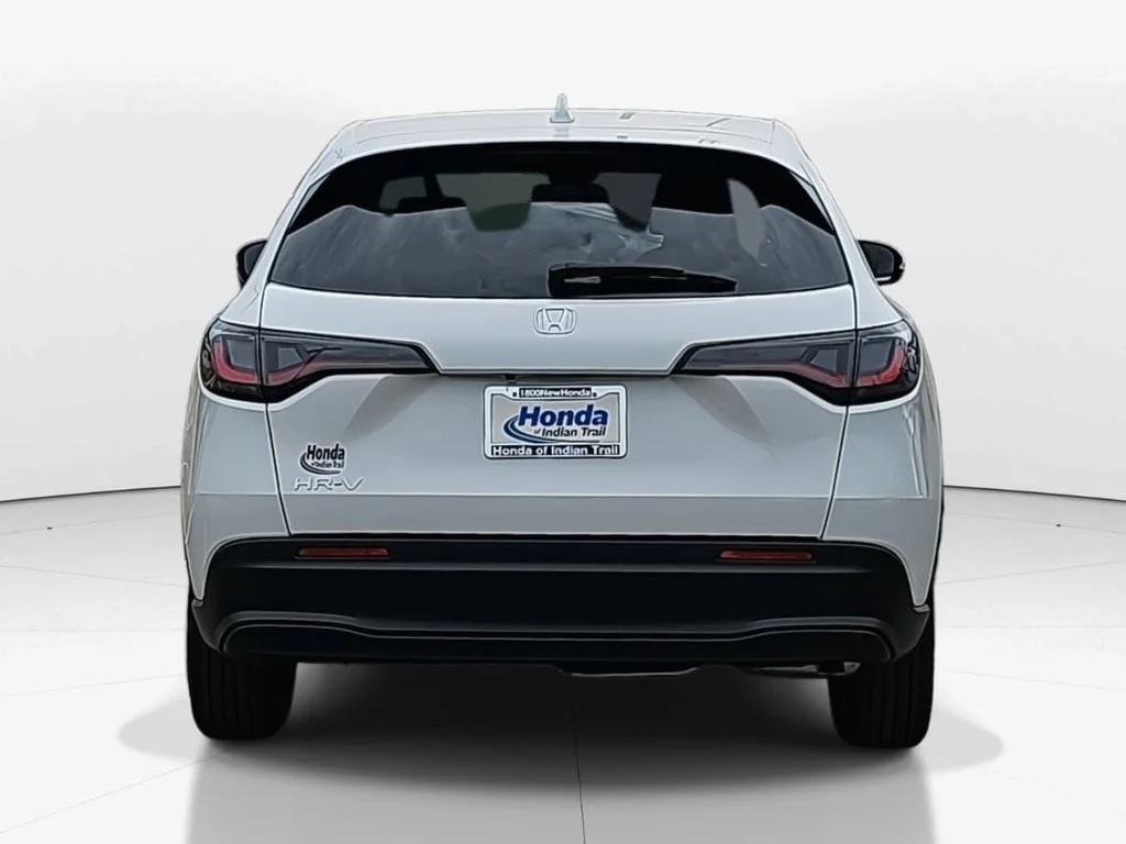 New 2026 Platinum White Pearl Honda LX image 7