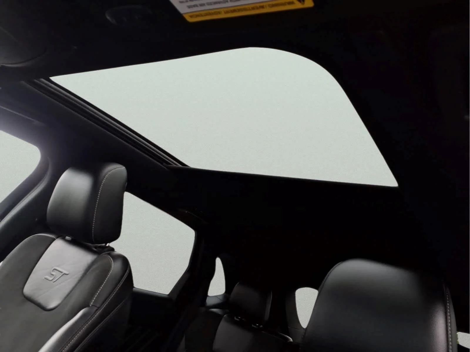 Used 2020 Agate Black Ford ST image 18