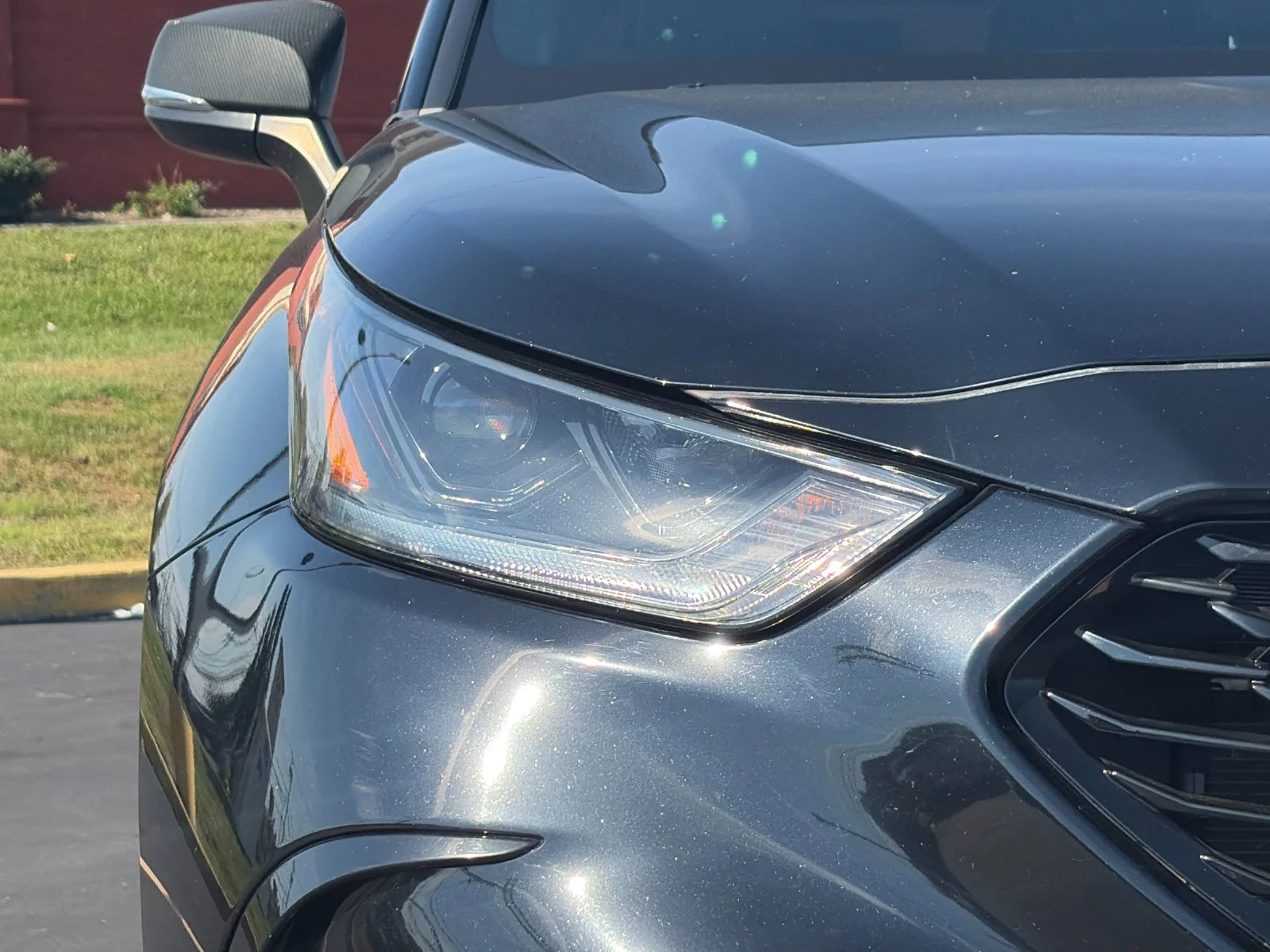 Used 2021 Midnight Black Metallic Toyota XSE image 9
