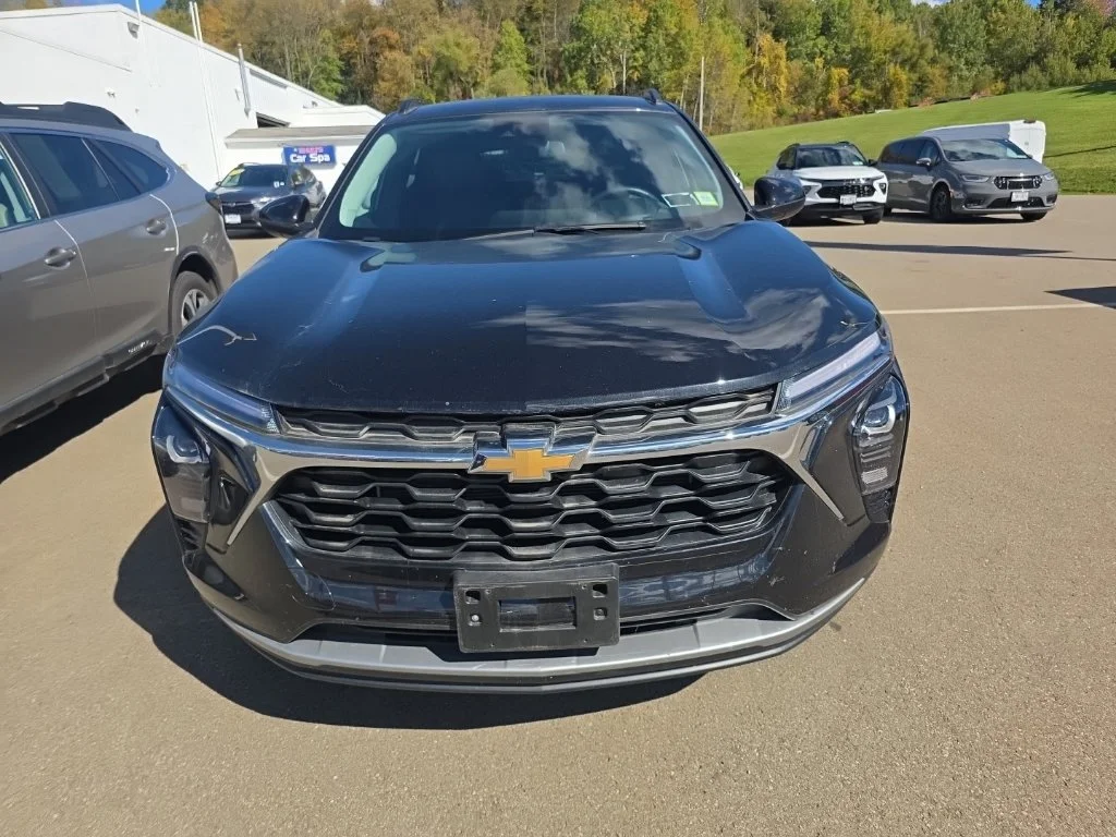Used 2024 Mosaic Black Metallic Chevrolet LT image 3