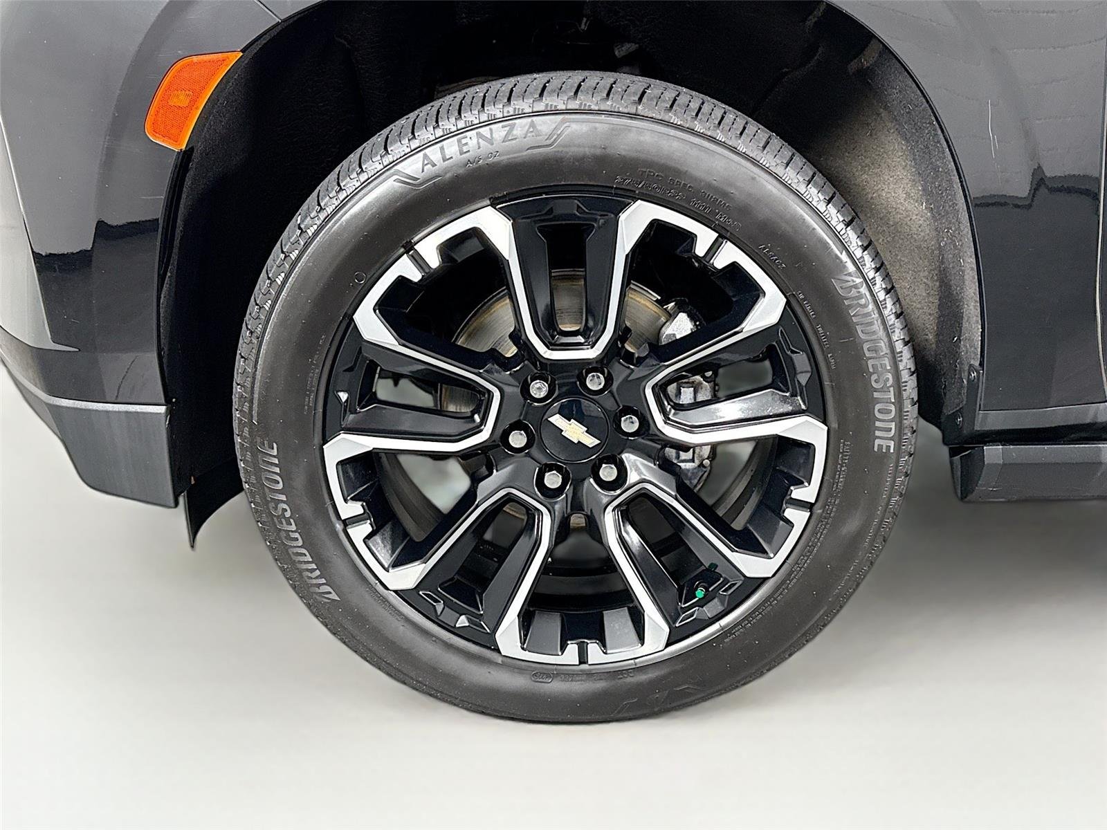 Used 2023 Black Chevrolet High Country image 47