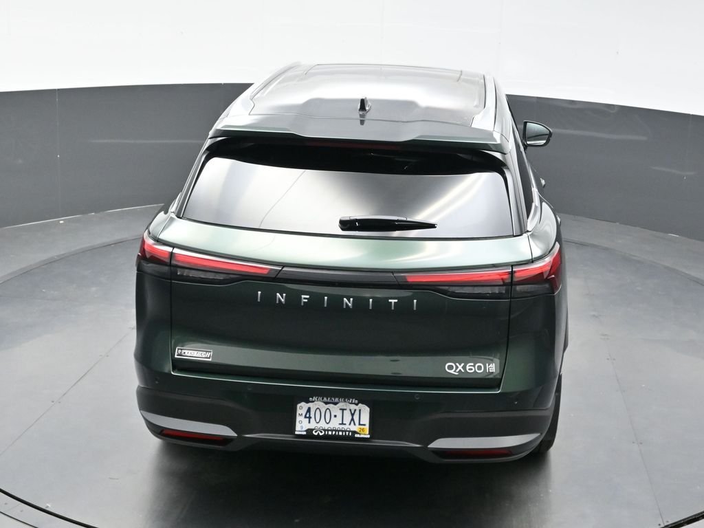 New 2026 Green INFINITI LUXE image 35