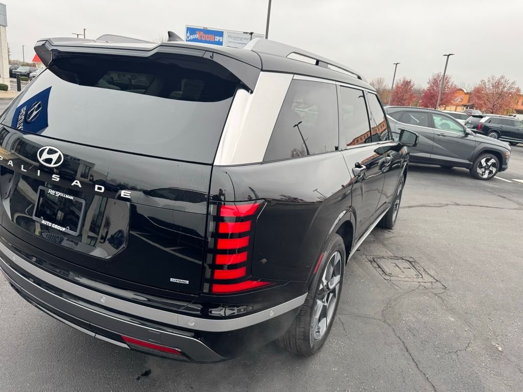 New 2026 Abyss Black Hyundai Limited AWD image 7