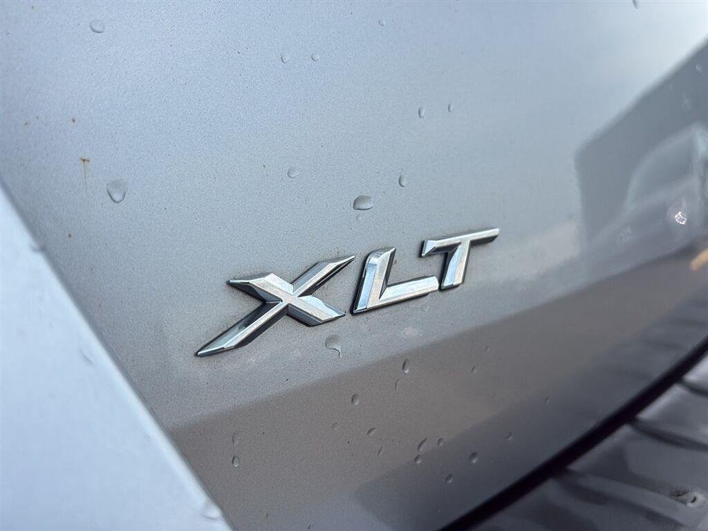 Used 2020 Iconic Silver Ford XLT image 13
