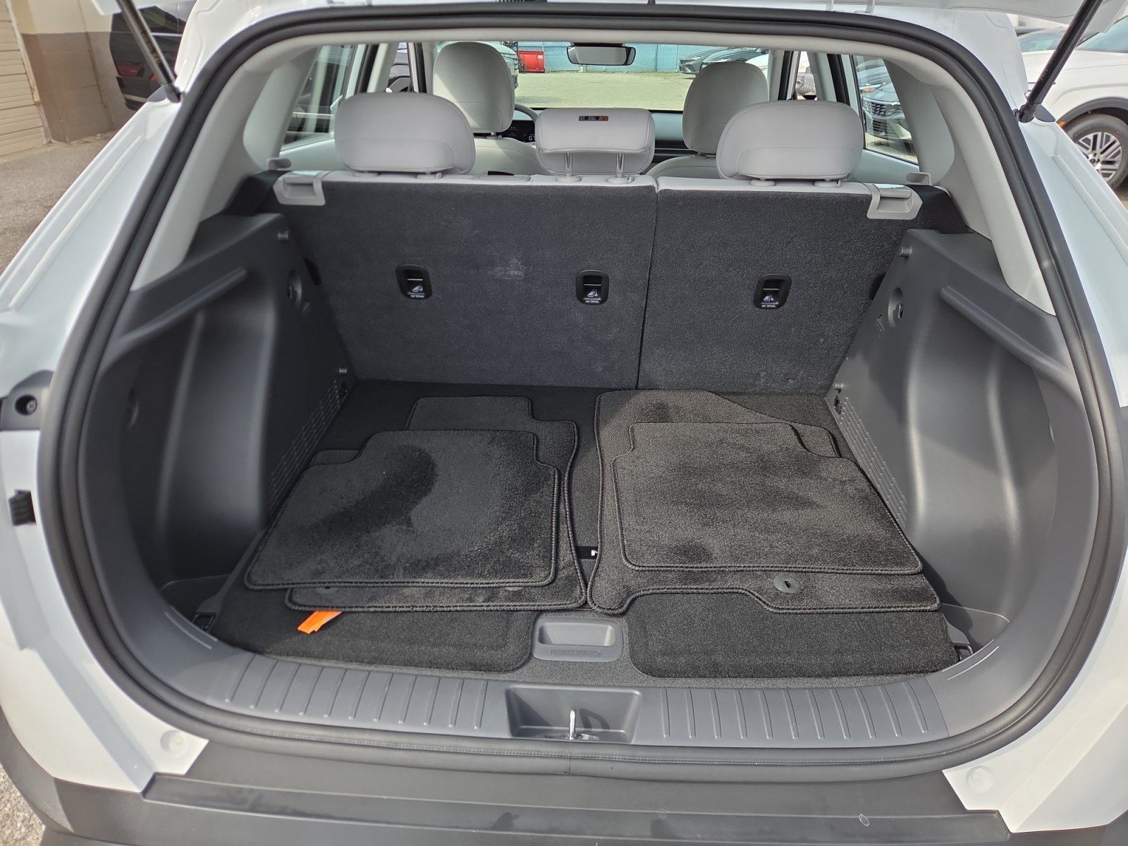 2026 Hyundai Kona SE - Photo 17