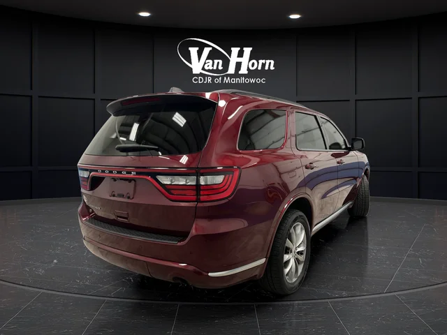 Used 2021 Red Dodge SXT Plus image 7
