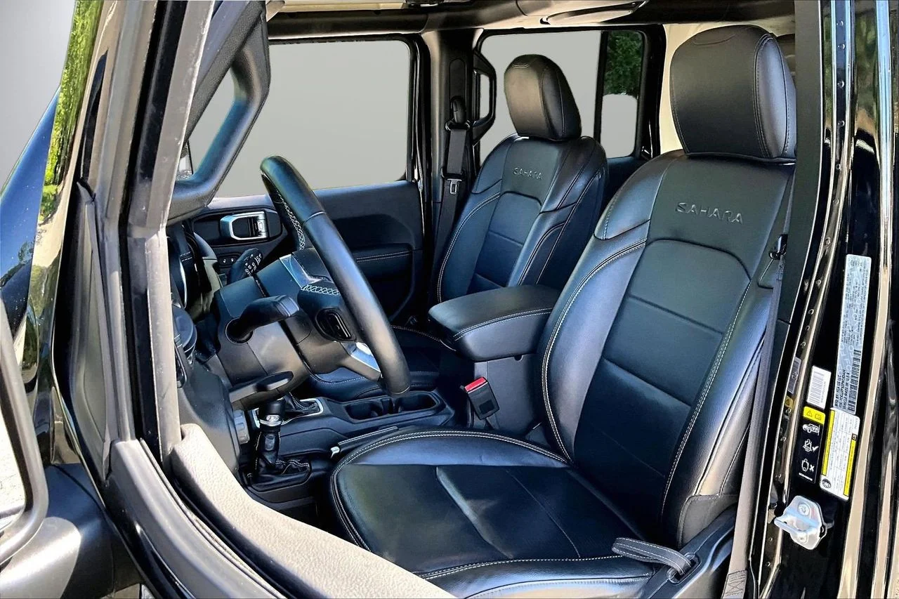 Certified Used 2023 Black Jeep Sahara 4xe image 21
