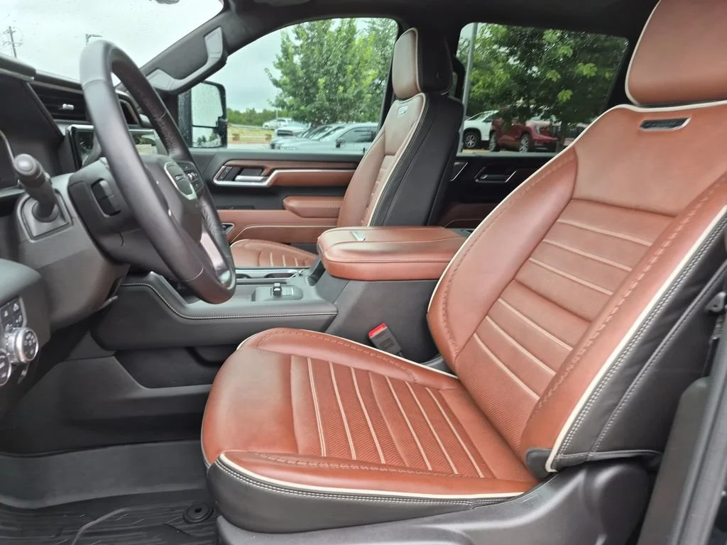 Certified Used 2025 Onyx Black GMC Denali Ultimate image 22