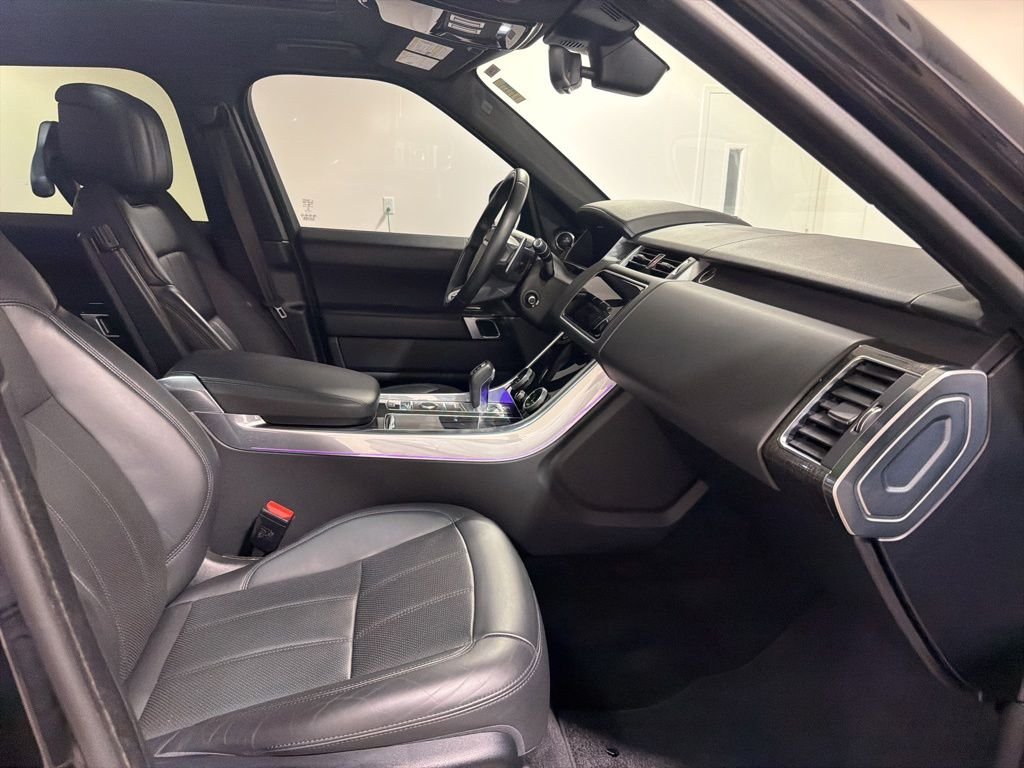 Used 2019  Land Rover Supercharged image 25