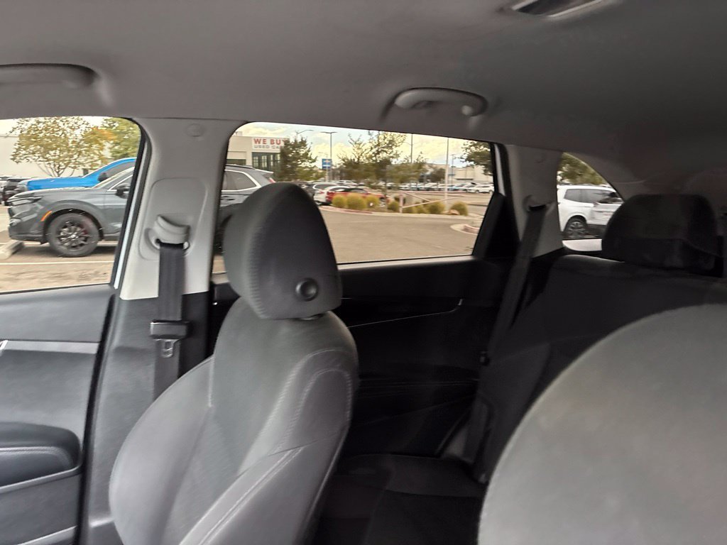 Used 2020 White Kia LX image 18