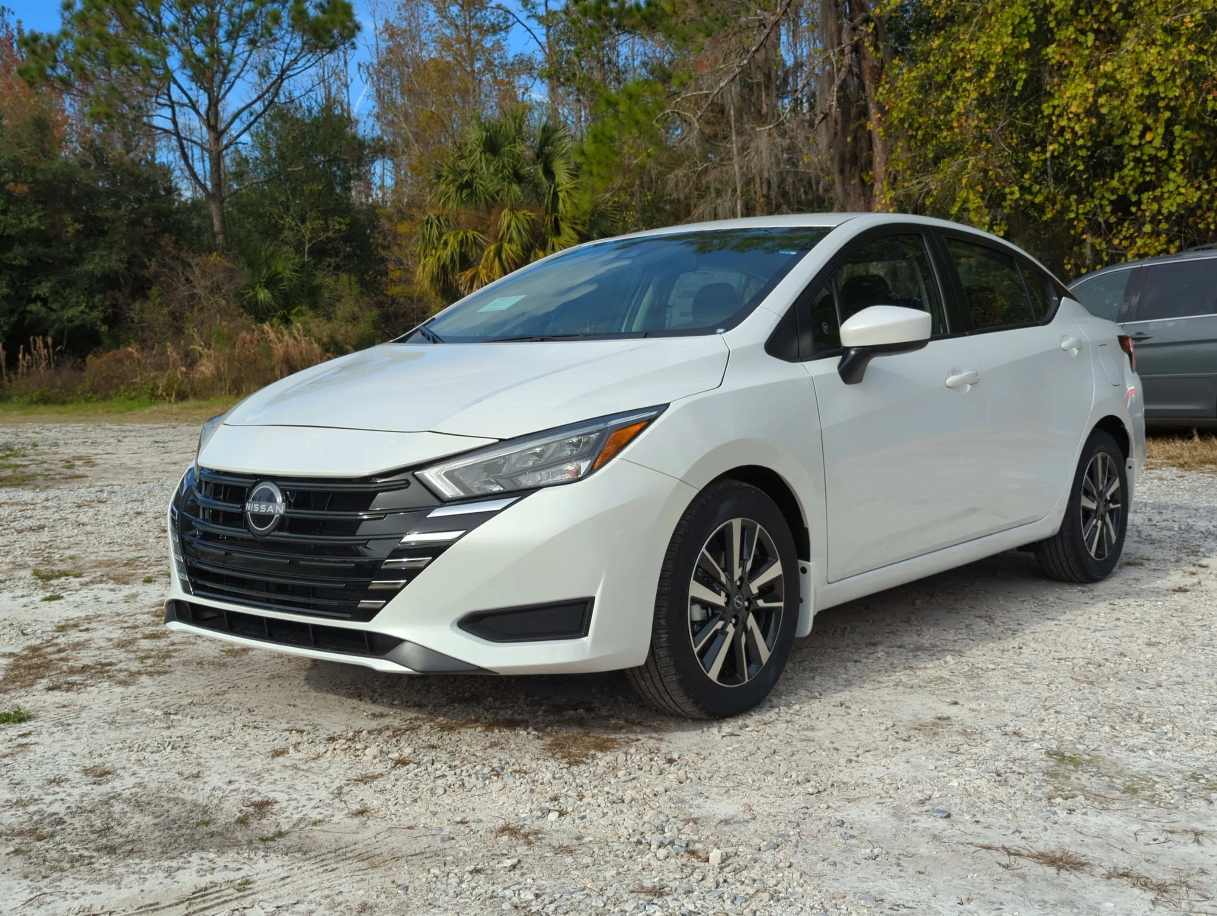 New 2025 Aspen White Tricoat Nissan SV image 4