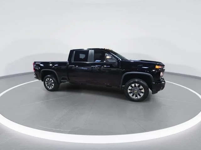 Used 2024 Black Chevrolet Custom image 2