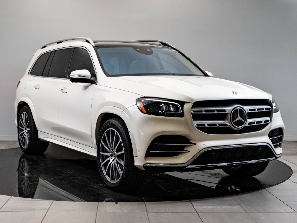 Certified Used 2023 Manufaktur Diamond White Metallic Mercedes-Benz GLS 450 image 12