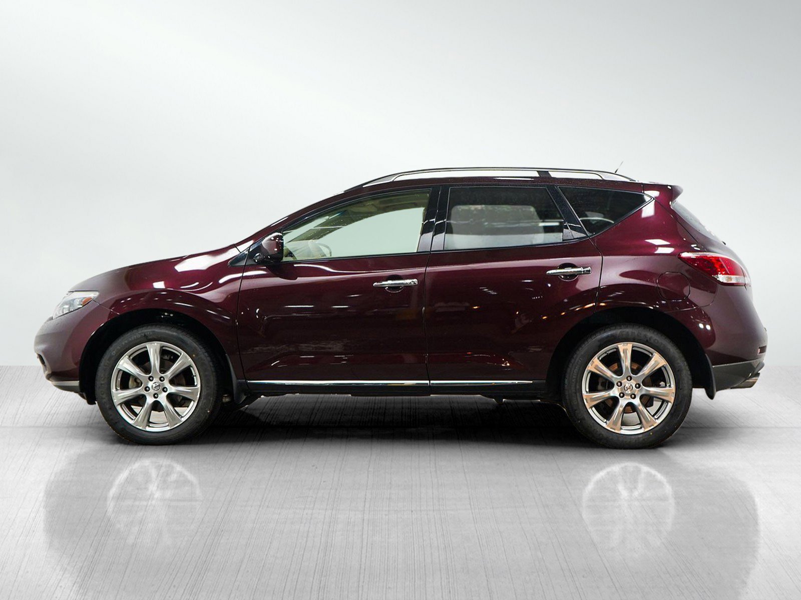 Used 2014 Nissan Murano LE with VIN JN8AZ1MW2EW508638 for sale in Burnsville, Minnesota