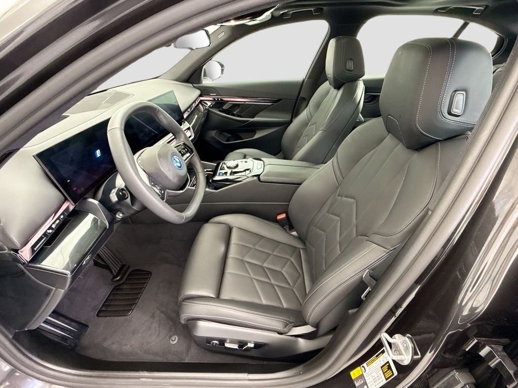2026 BMW i5 40 - Photo 18