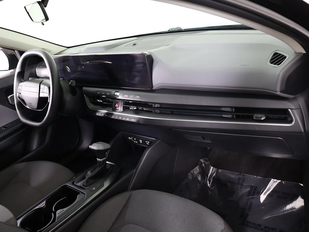 Used 2025 Black Kia LXS image 25