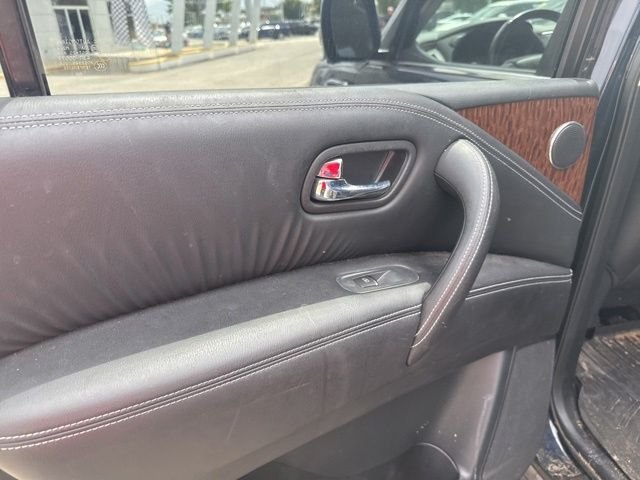Used 2018 Blue Nissan SL image 11