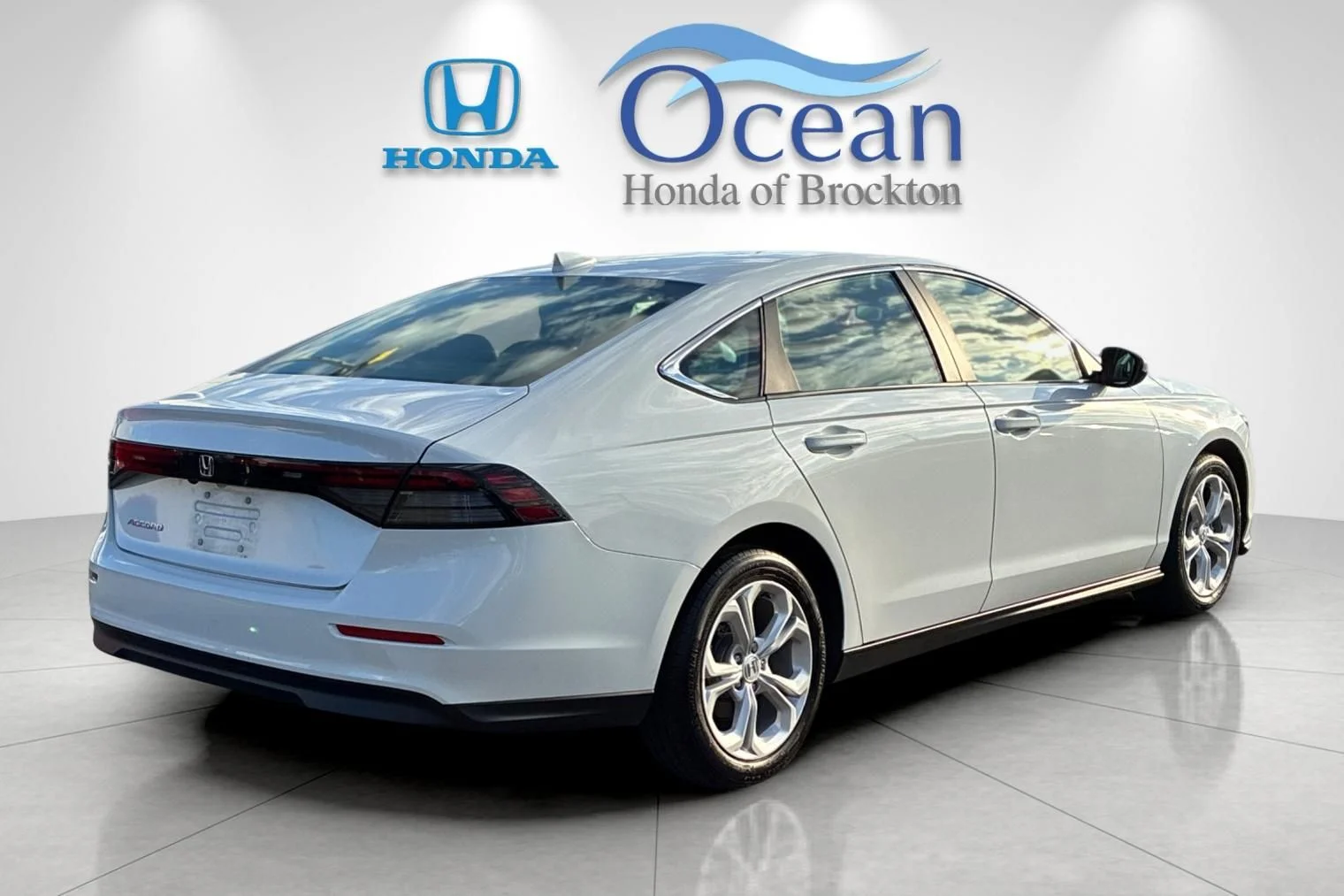 Pre-Owned 2025 Honda Accord LX 4D Sedan in Brockton #66F06055