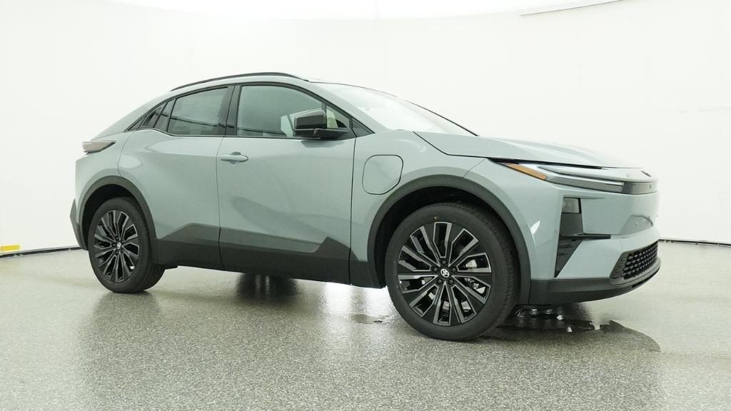 2026 Toyota C-HR XSE - Photo 42
