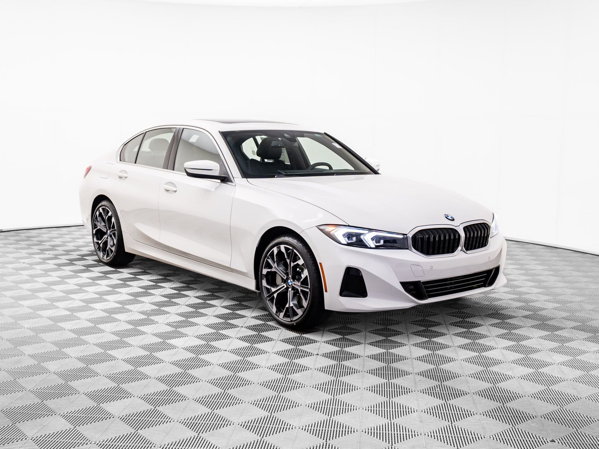 New 2026 Alpine White BMW 330i xDrive image 8