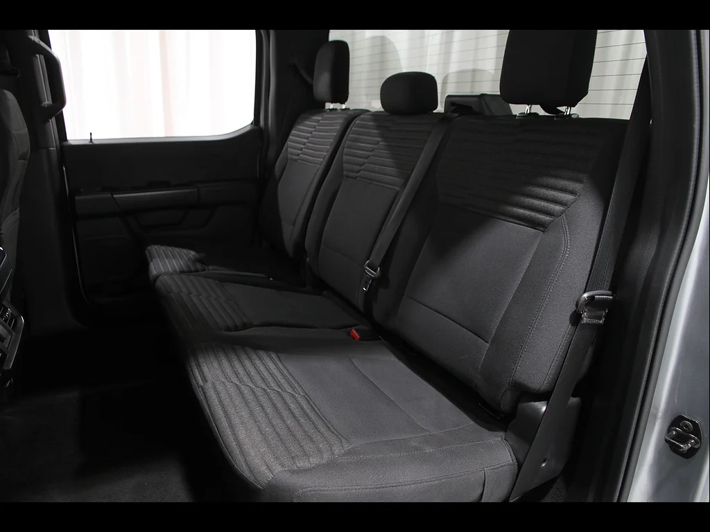 Used 2023 Iconic Silver Ford XL image 19