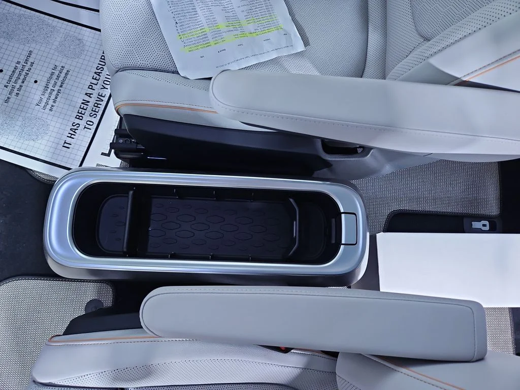 2025 Volkswagen ID. Buzz 1st Edition - Photo 26