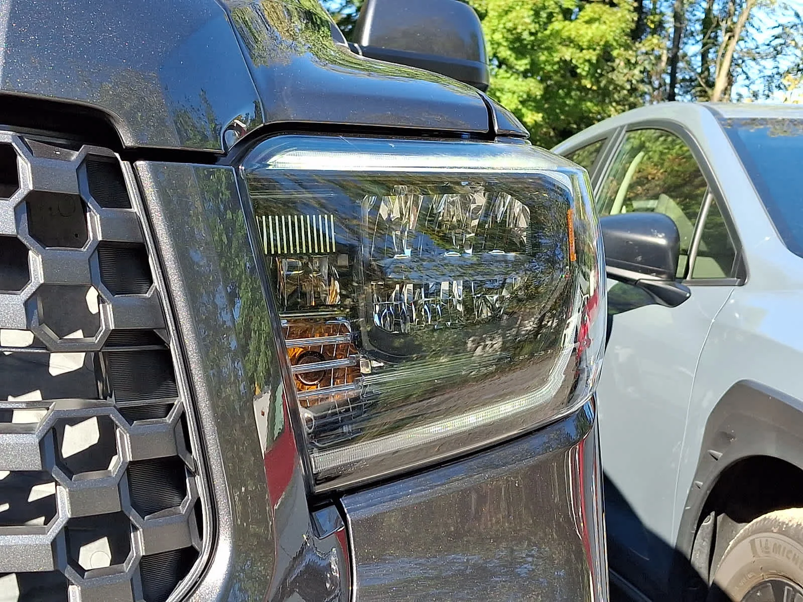 Used 2019 Magnetic Gray Metallic Toyota SR5 image 4