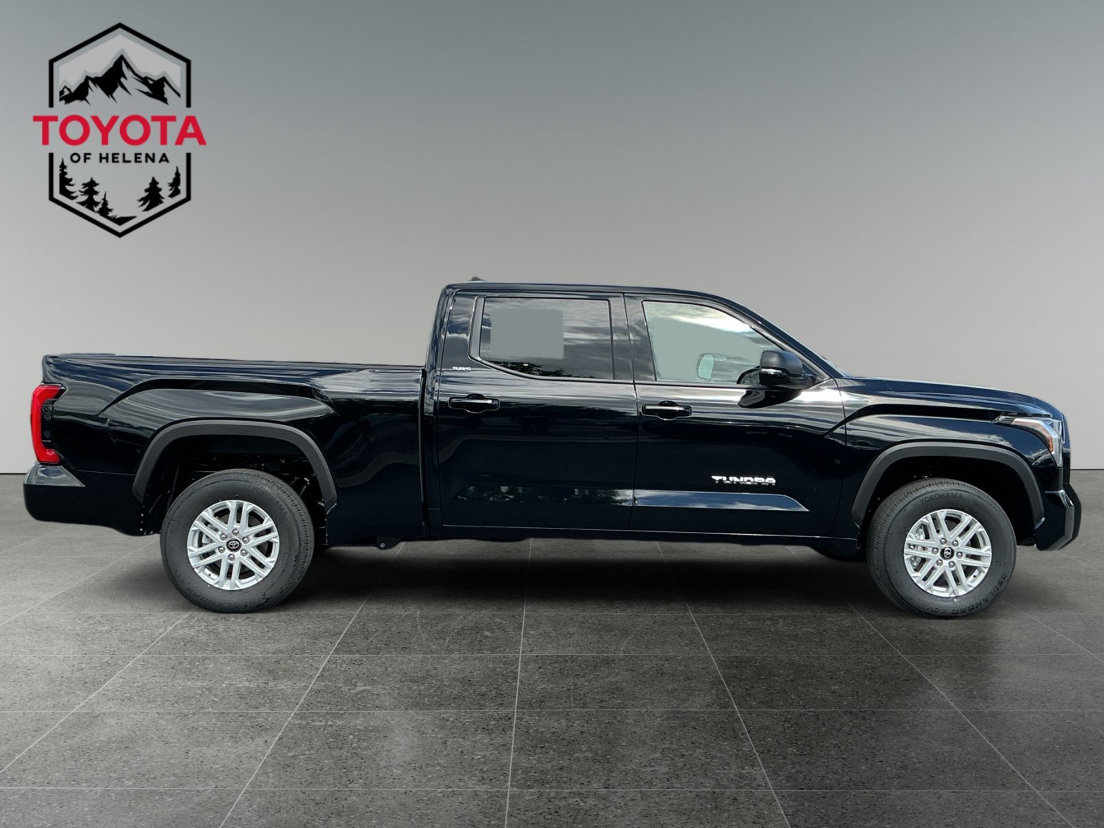 New 2026 Midnight Black Metallic Toyota SR5 image 6