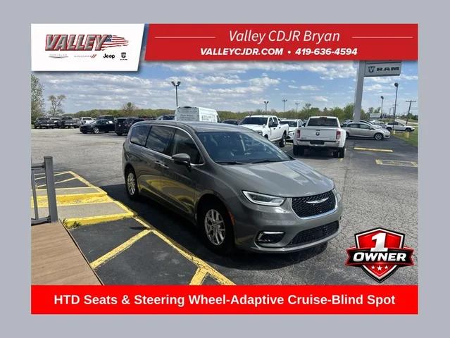 2023 Chrysler Pacifica Touring L