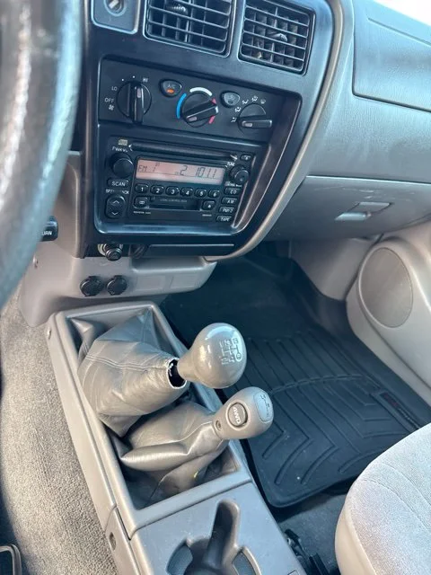 Used 2004 Silver Toyota Base image 10