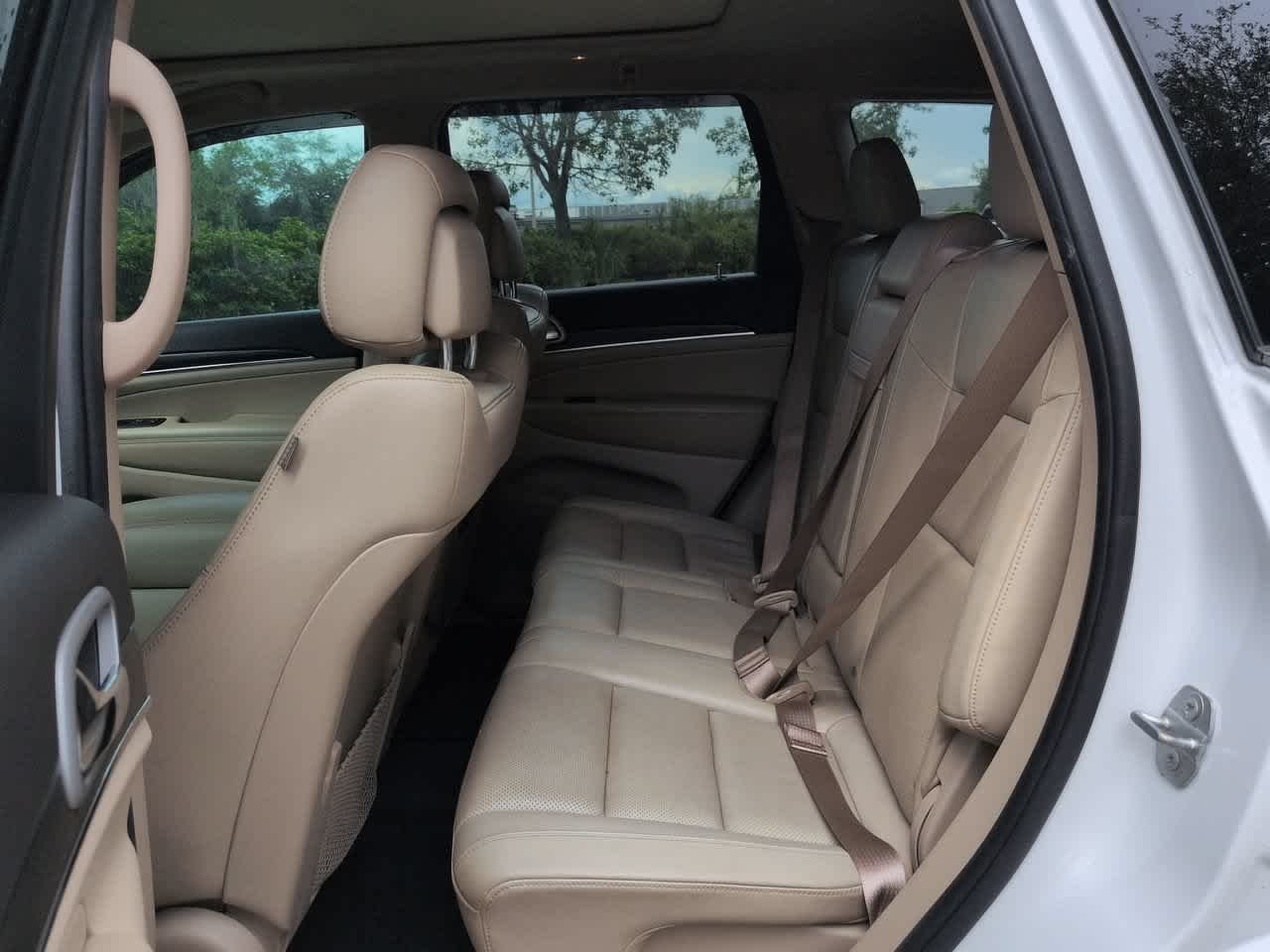 Used 2021 Bright White Clearcoat Jeep Limited image 13