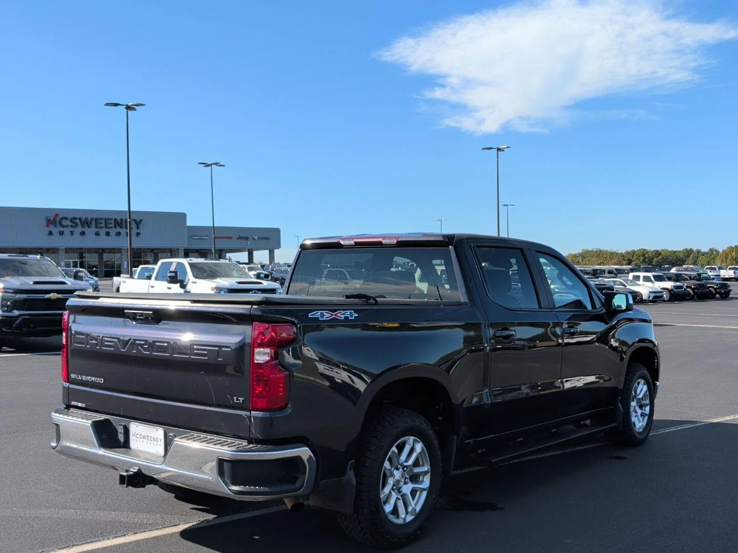 Used 2024 Dark Ash Metallic Chevrolet LT (2FL) image 5