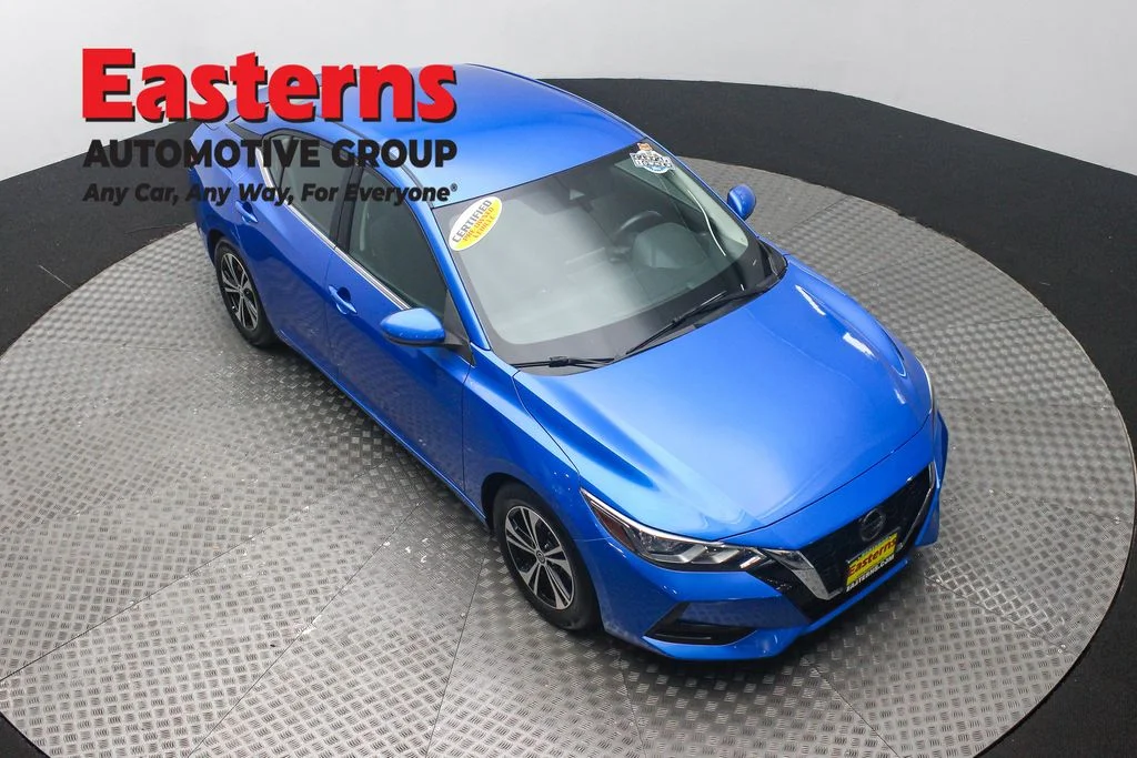Used 2021 Blue Nissan SV image 3