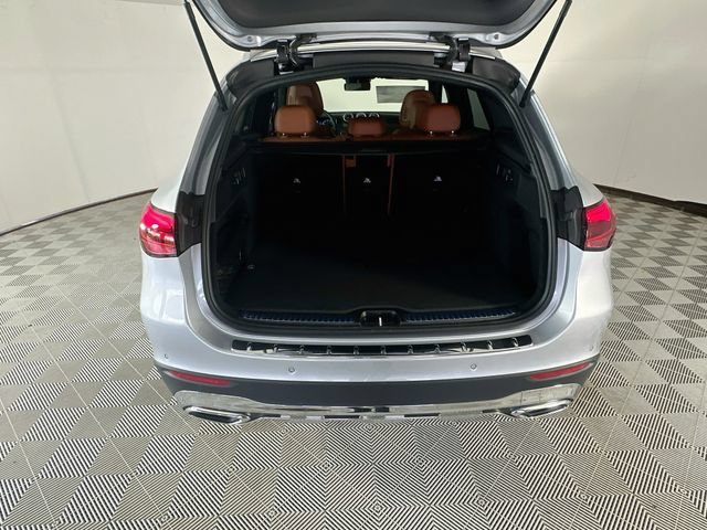 New 2027 Cirrus Silver Metallic Mercedes-Benz GLC 300 image 57
