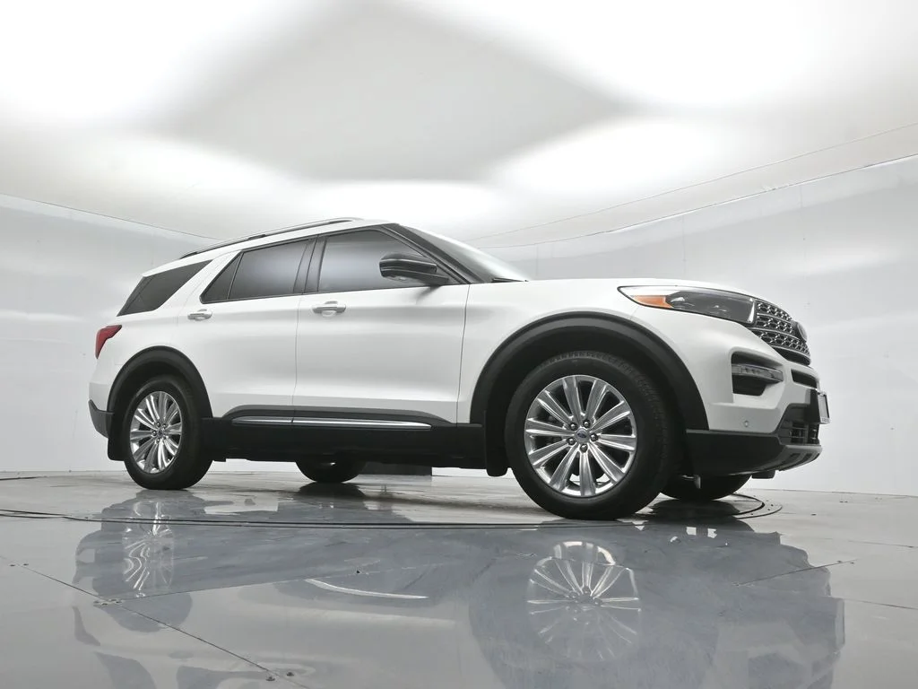Certified Used 2020 White Ford Limited image 4
