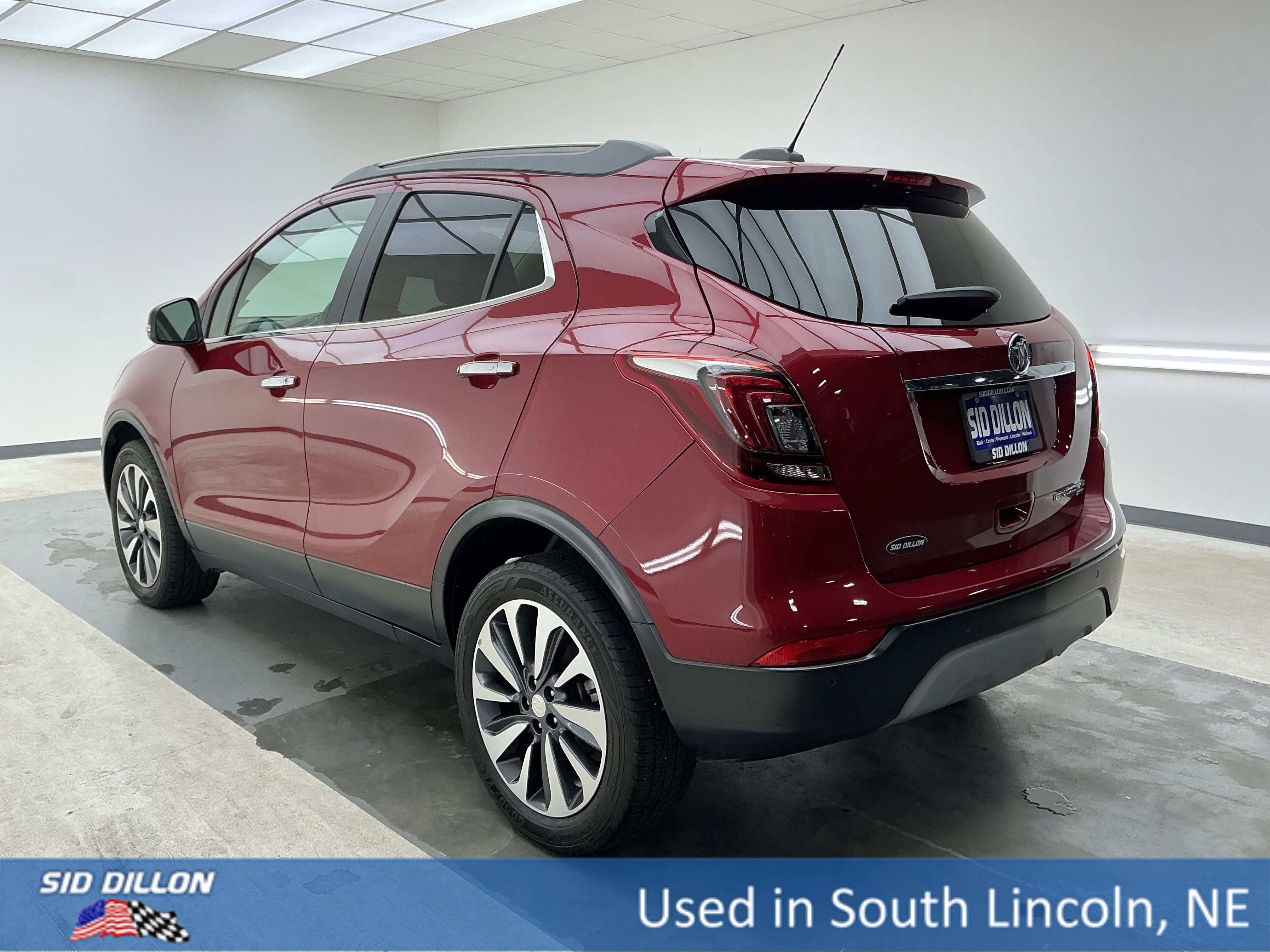 Used 2019 Winterberry Red Metallic Buick Essence image 6
