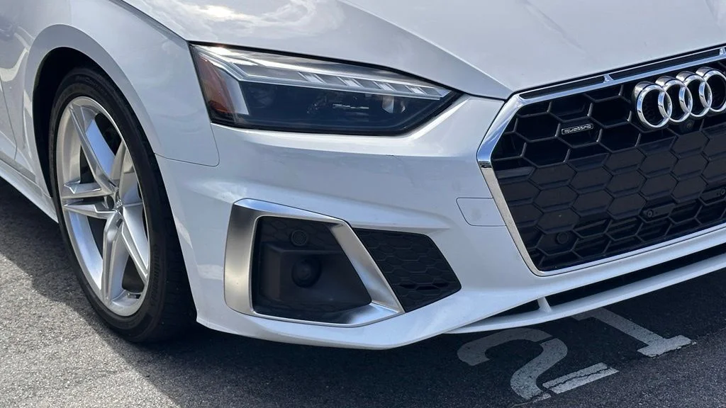 Used 2021 Glacier White Audi 45 S line Premium Plus image 2