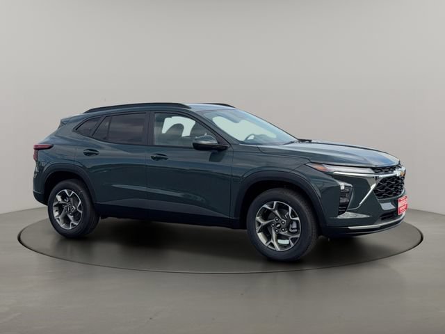 2026 Chevrolet Trax LT - Photo 12
