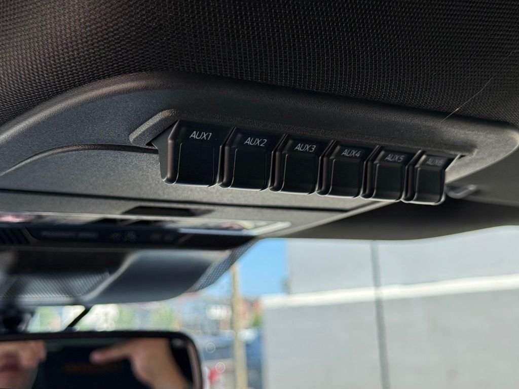New 2026 Oxford White Ford Tremor® image 9