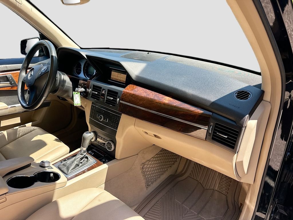 Used 2012  Mercedes-Benz GLK 350 image 27