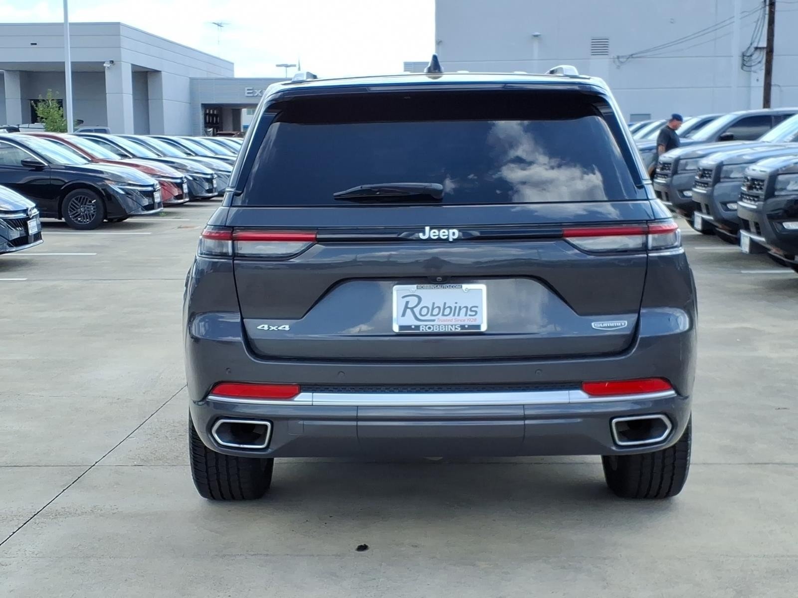 2024 Jeep Grand Cherokee Summit - 5