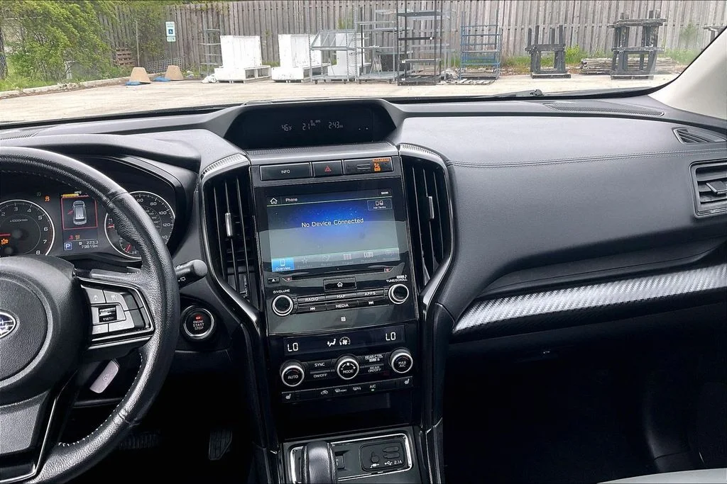 Used 2022 Brown Subaru Onyx Edition image 5