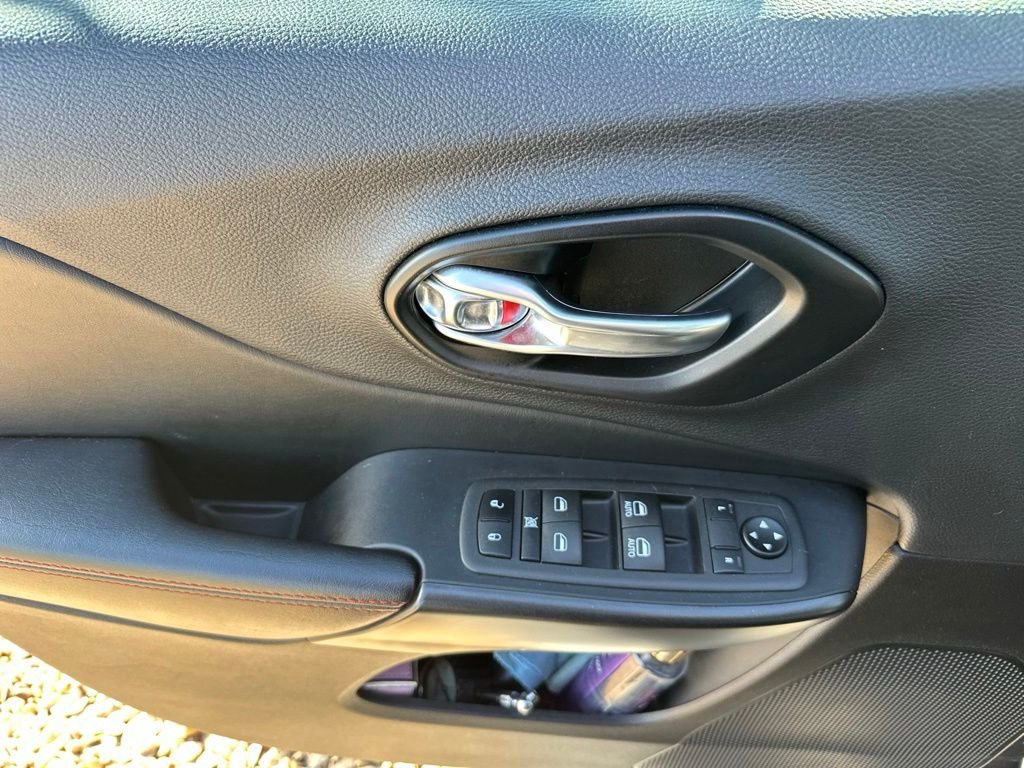 Used 2022 Gray Jeep Trailhawk image 18