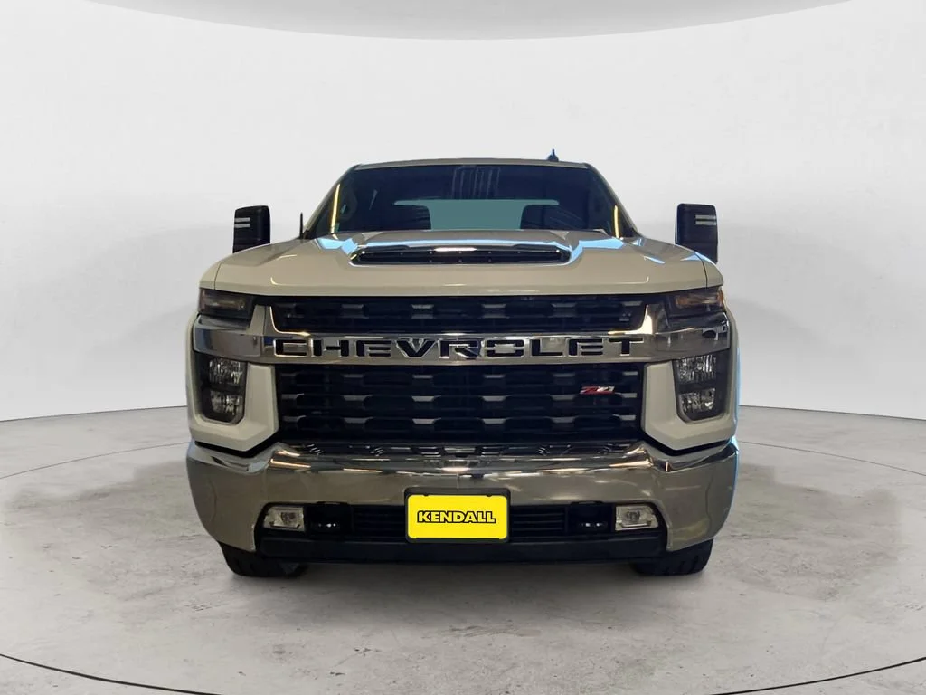 Used 2023 Summit White Chevrolet LT image 2
