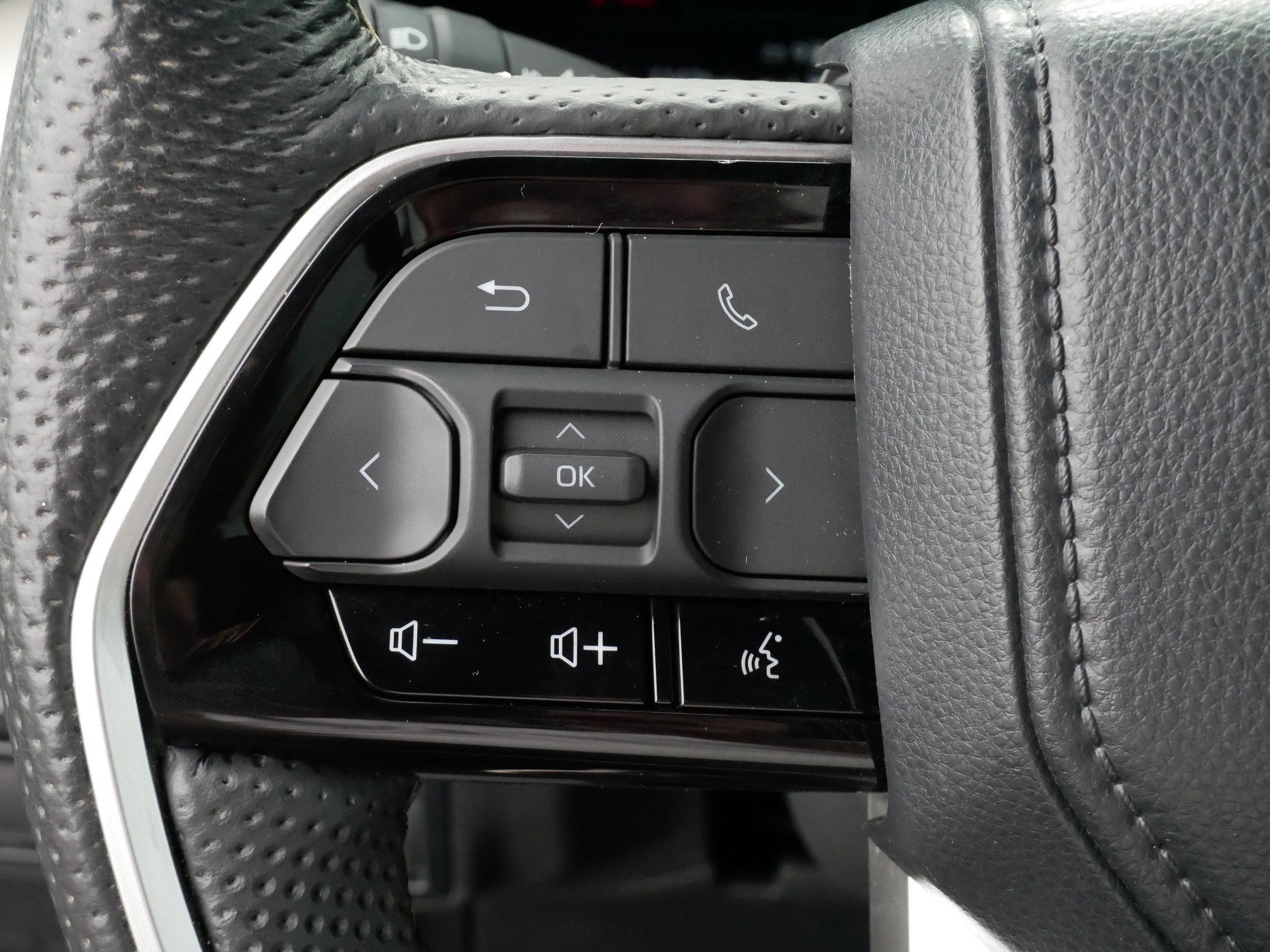 2024 Toyota Tundra Capstone - Photo 27