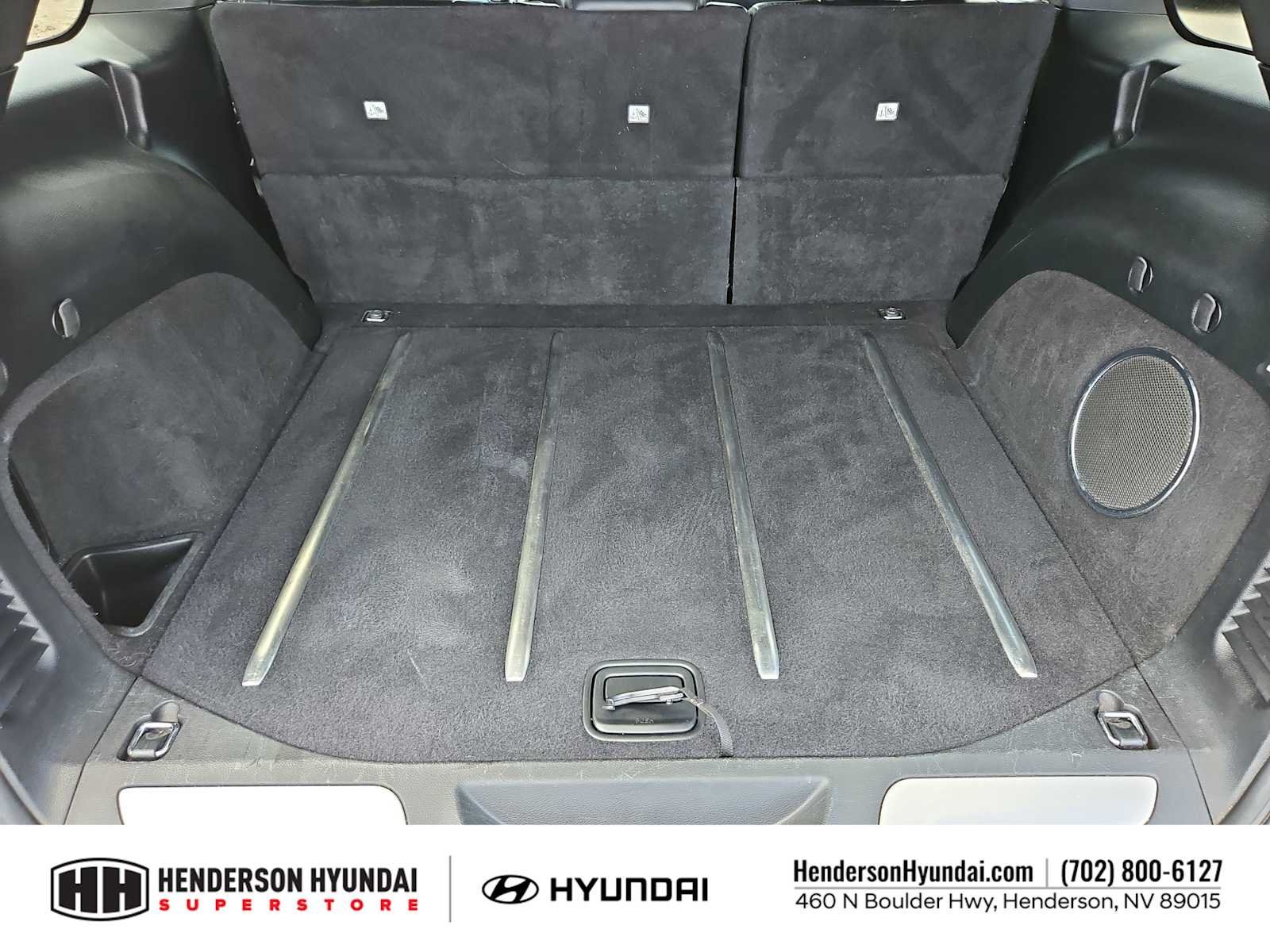 Used 2017 Ivory 3-Coat Jeep Overland image 34